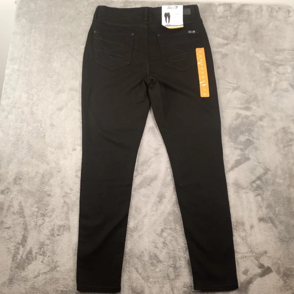 Seven7 Women's Black Skinny Jeans NWT Size 12 - Picture 1 of 12